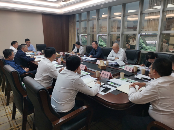 生態(tài)環(huán)境廳黨組成員、副廳長彭勇赴眉山市調(diào)研指導農(nóng)村生活污水治理工作